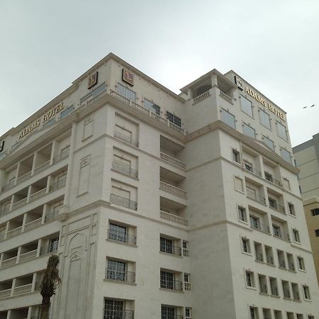 Adams Hotel Kuwait City Exteriör bild