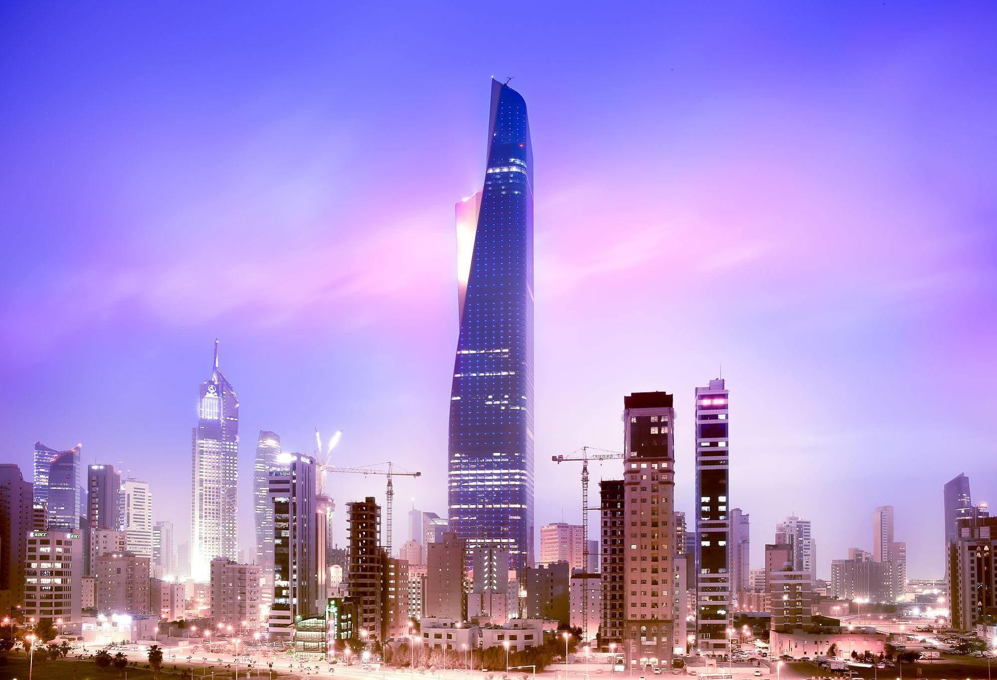 Adams Hotel Kuwait City Exteriör bild